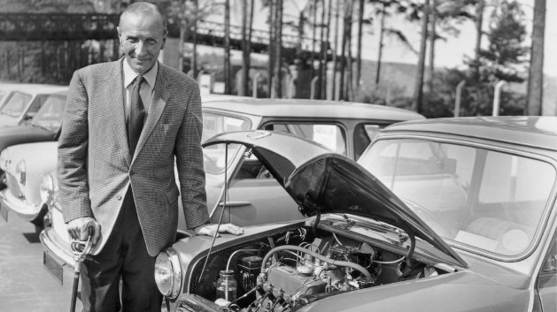 MINI Sustainability – MINI goes electric timeline – 1959 Sir Alec Issigonis